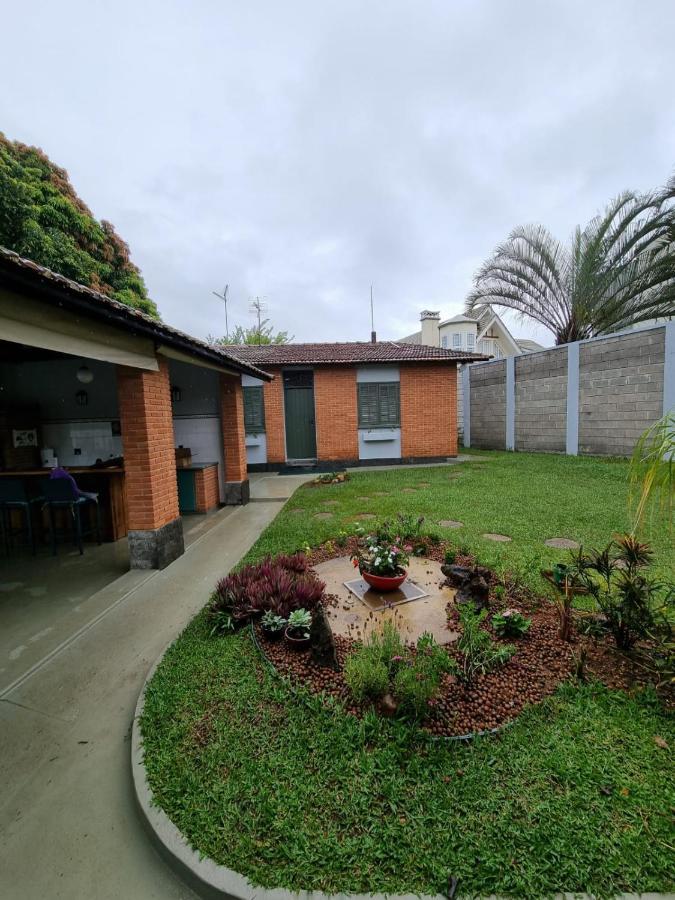 Villa Casa Dom Quixote, Pequena Chacara No Centro Da Cidade à Atibaia Extérieur photo