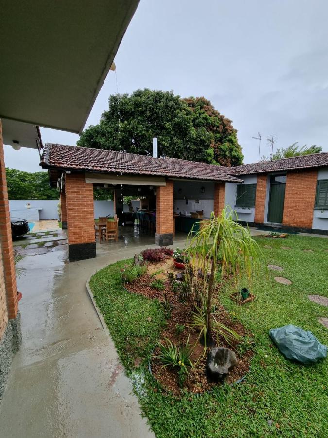 Villa Casa Dom Quixote, Pequena Chacara No Centro Da Cidade à Atibaia Extérieur photo